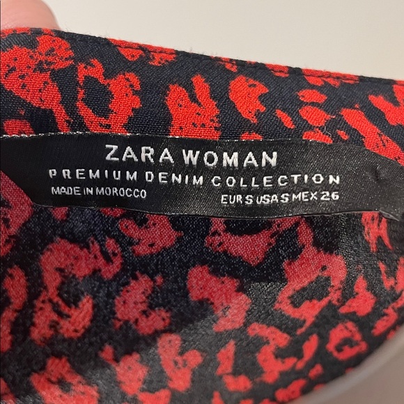 Zara Red and Black Patterned Blouse - Picture 2 of 11